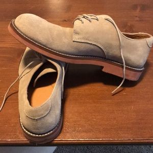 Jos A Bank Classic Buck Dress Shoes